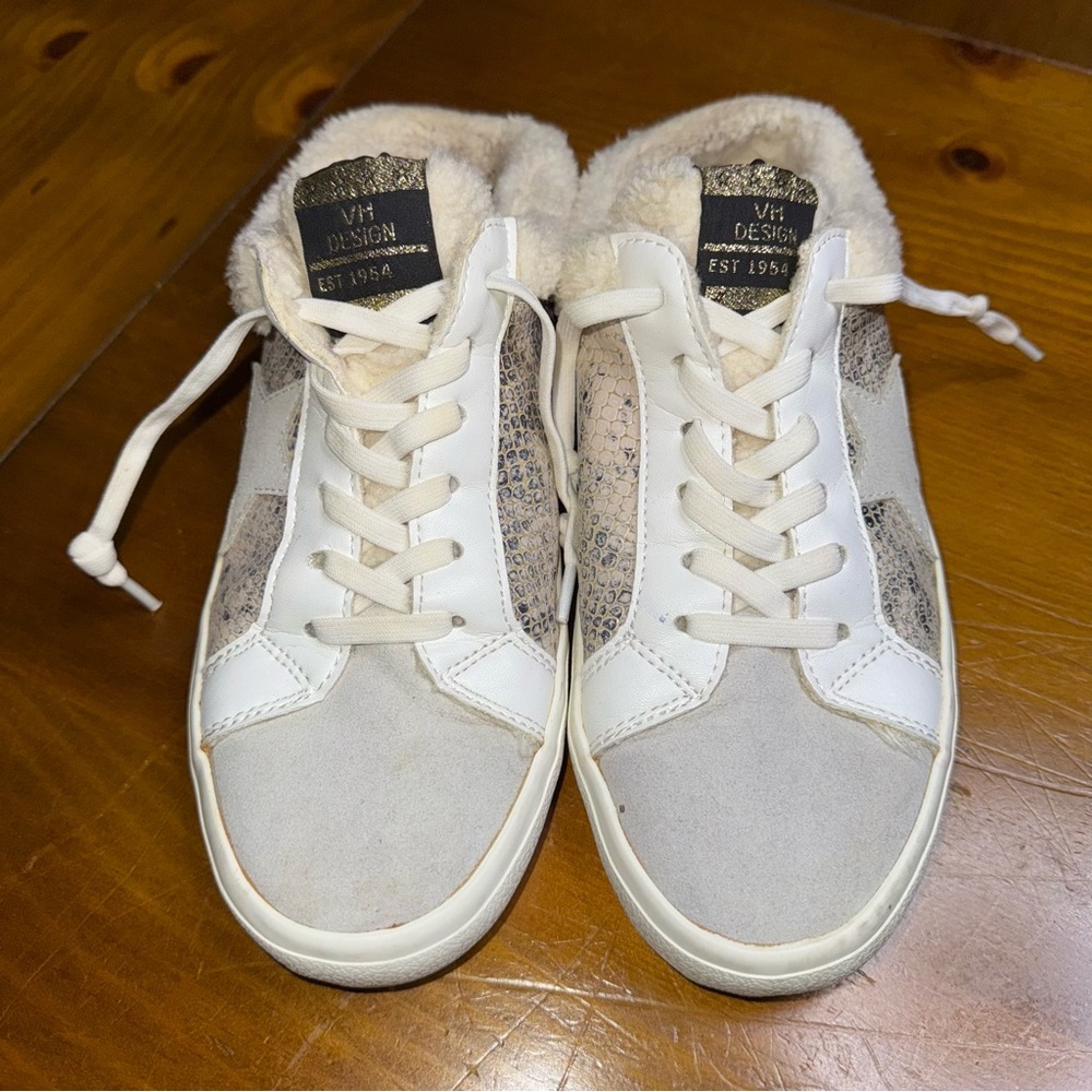 Vintage Havana White and Beige Women's Sneakers - Picture 5 of 7